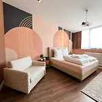 - Exklusive 호텔 4*